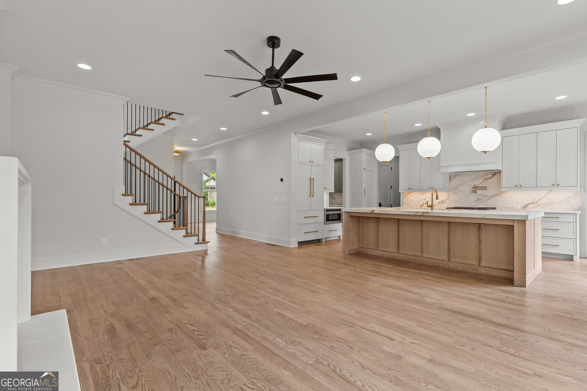 29 E Park Street Property Photo 29