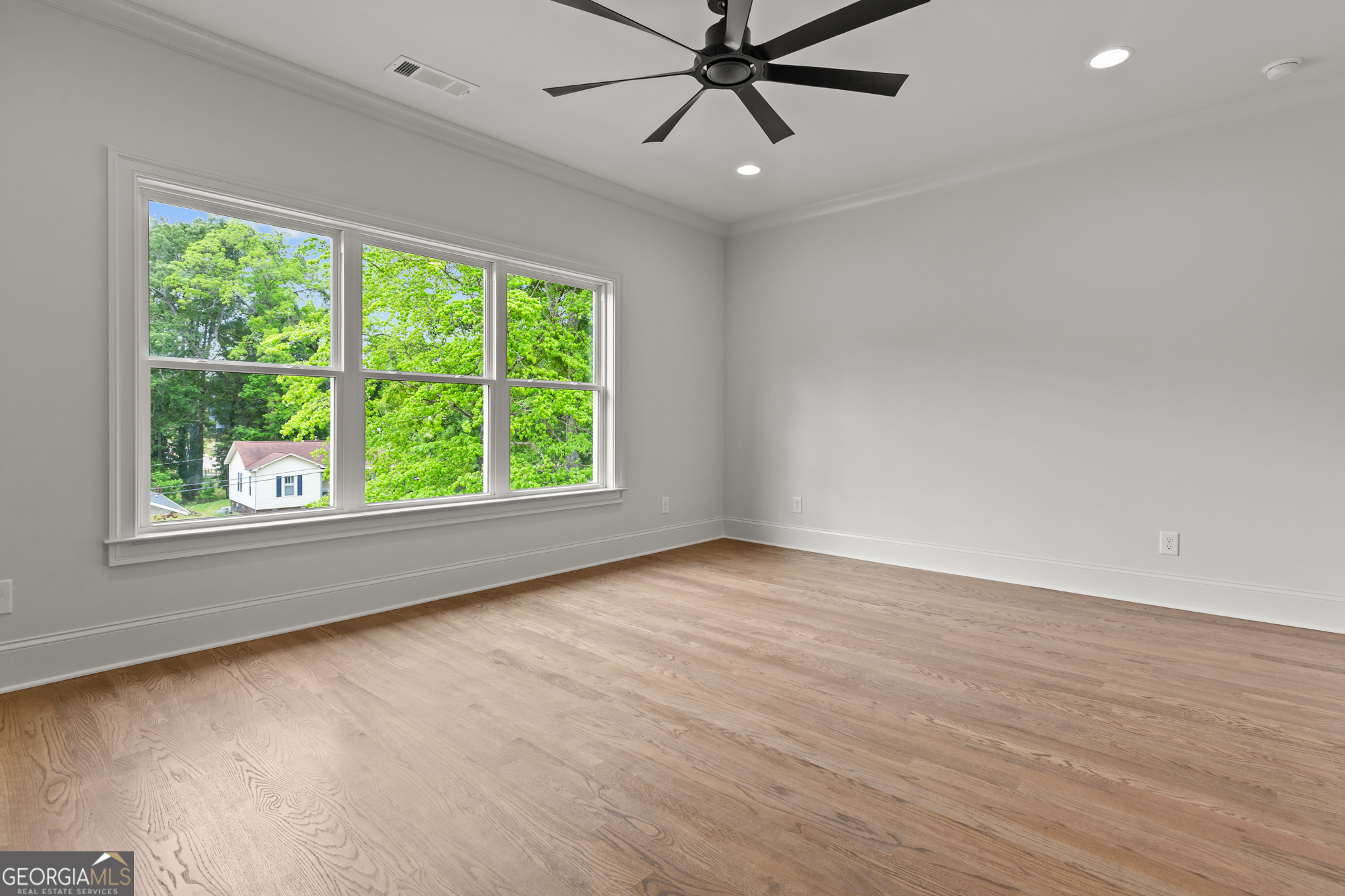 29 E Park Street Property Photo 42