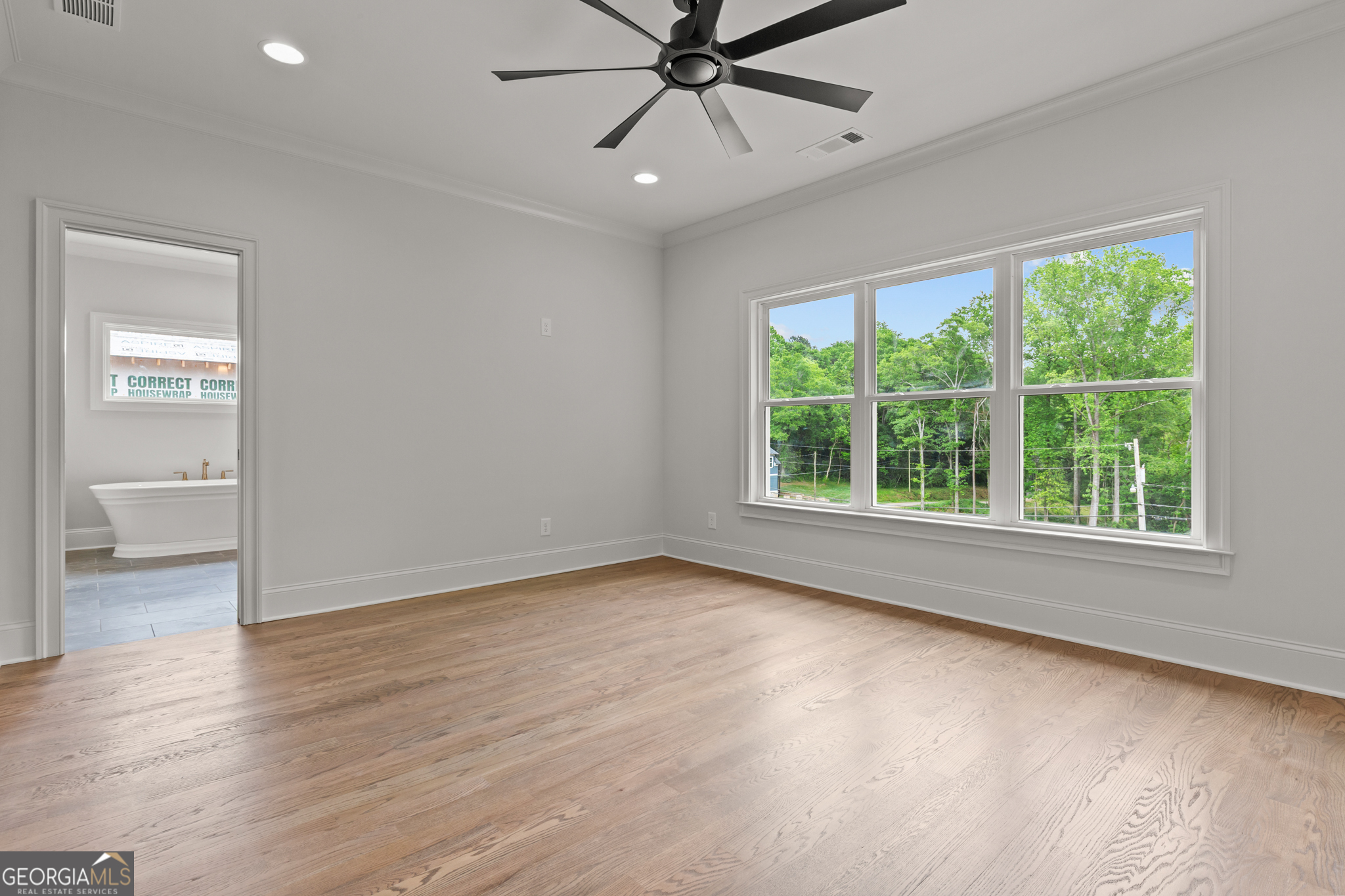 29 E Park Street Property Photo 43