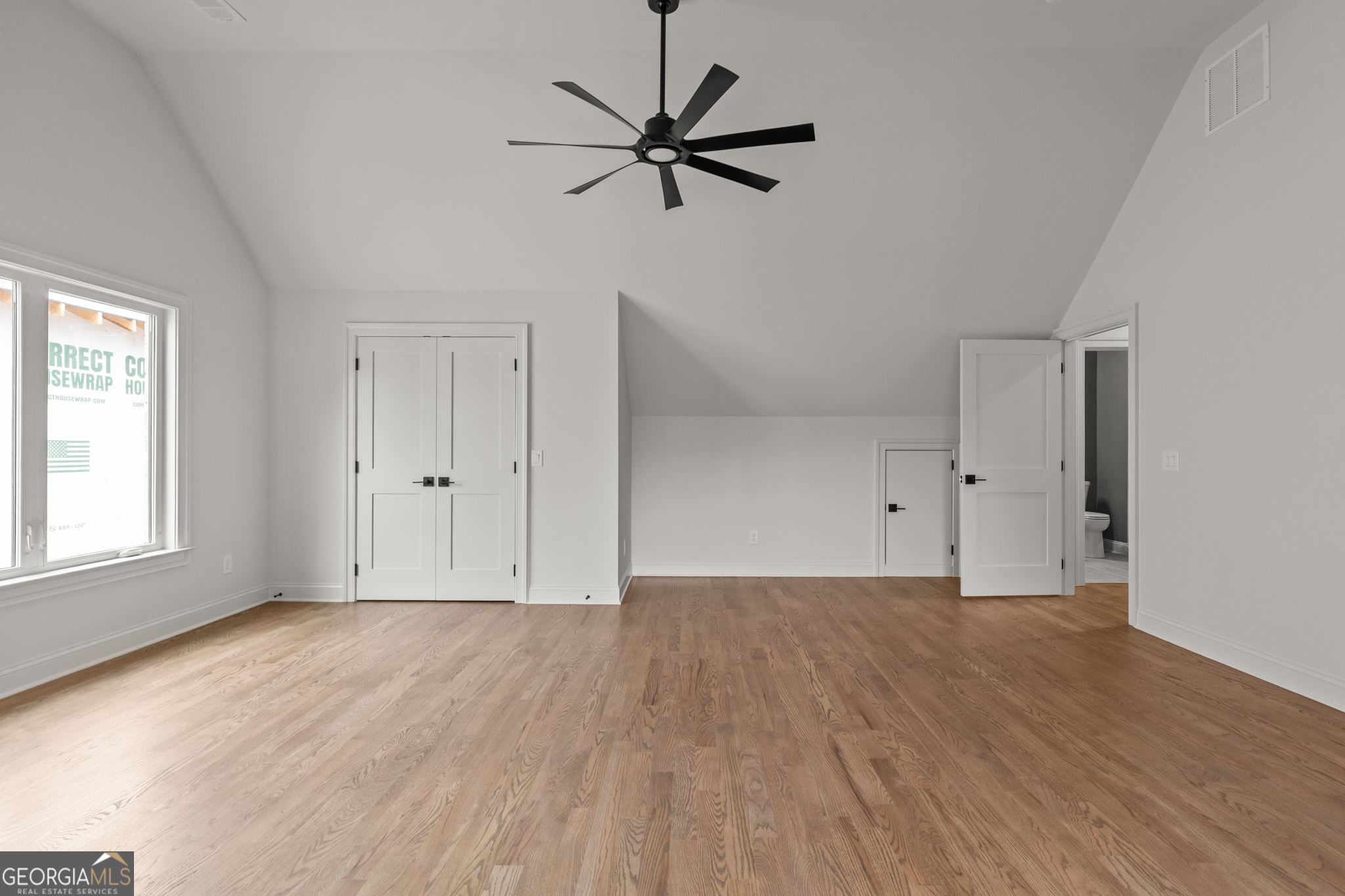 29 E Park Street Property Photo 52