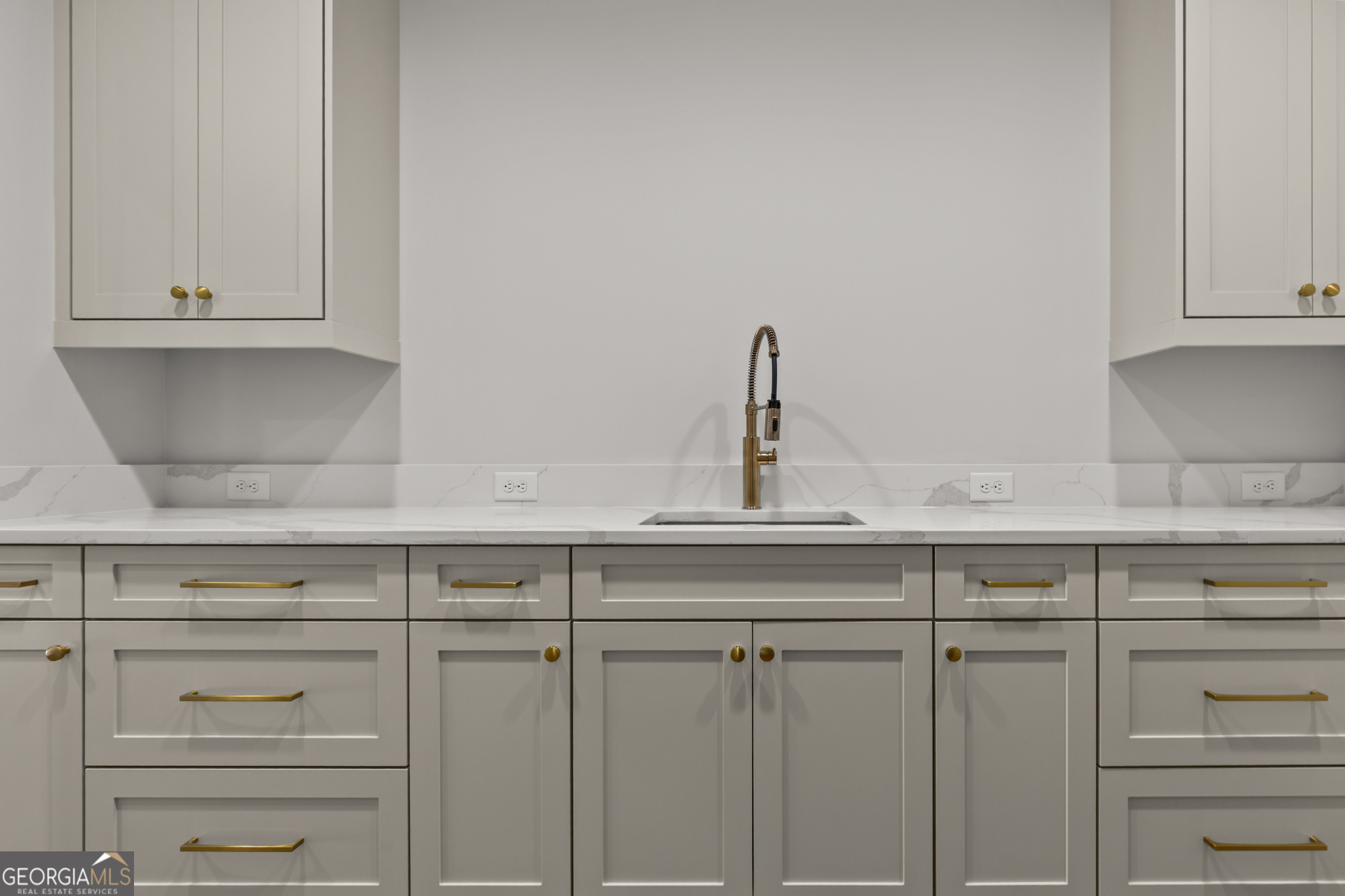 29 E Park Street Property Photo 60