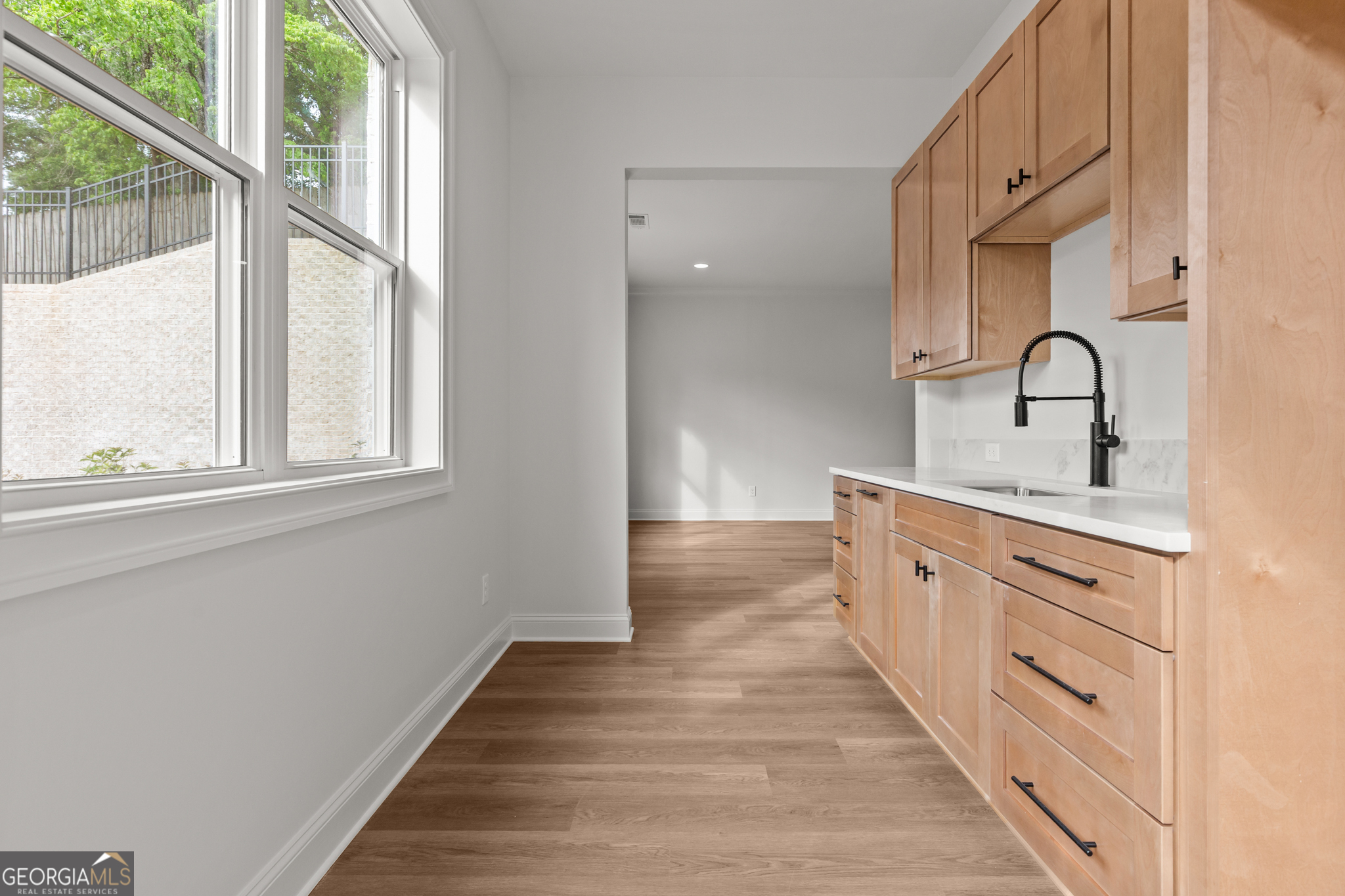29 E Park Street Property Photo 65