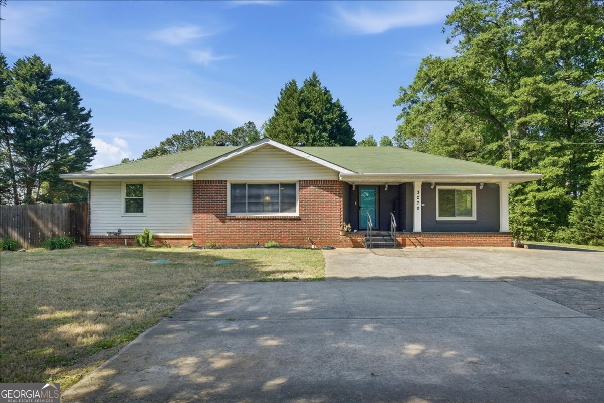 3270 Rex Road Property Photo 2