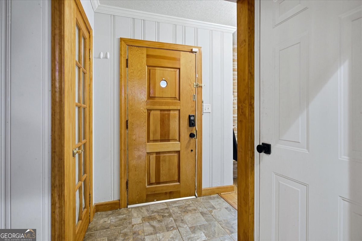 3270 Rex Road Property Photo 4
