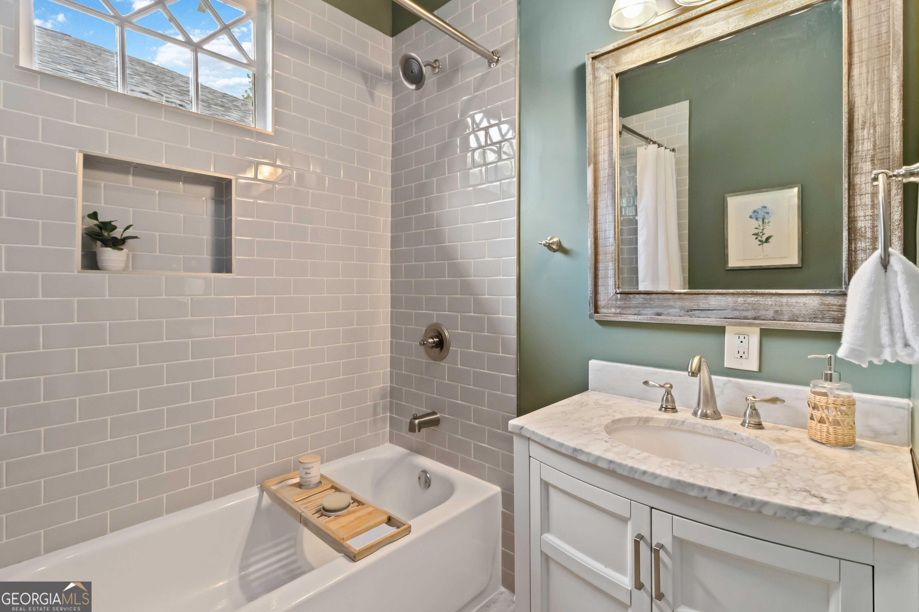 1405 Graham Street Sw Property Photo 25