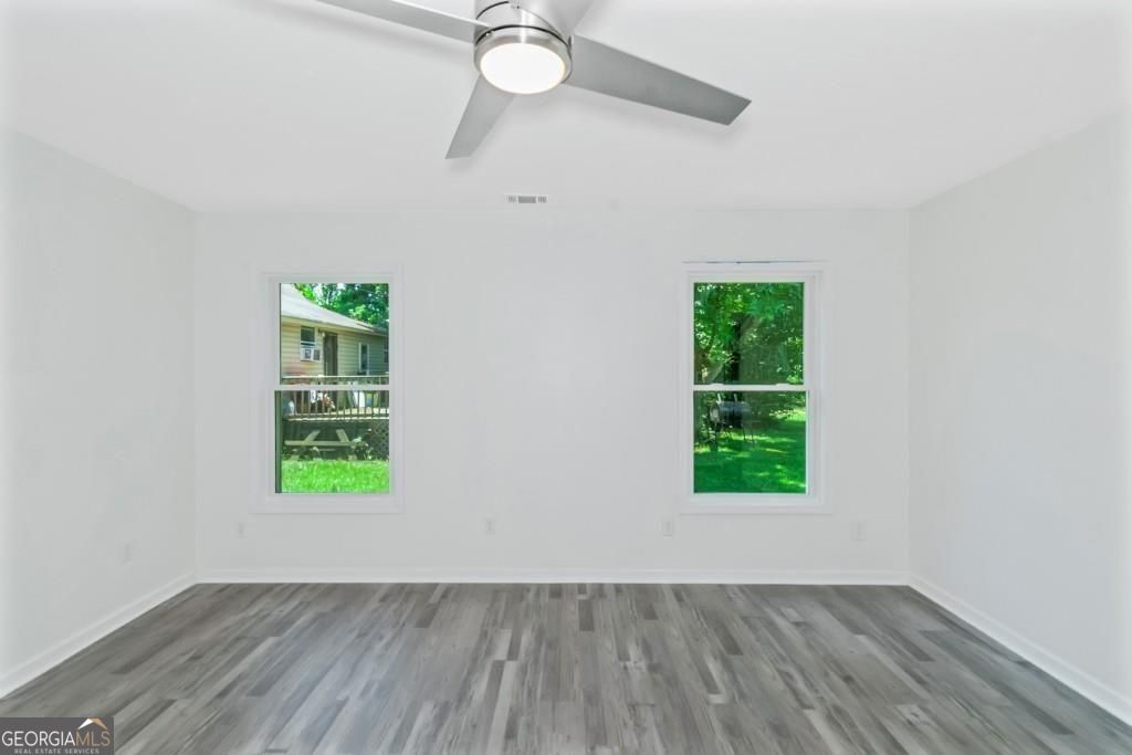 204 Mill Street Property Photo 21