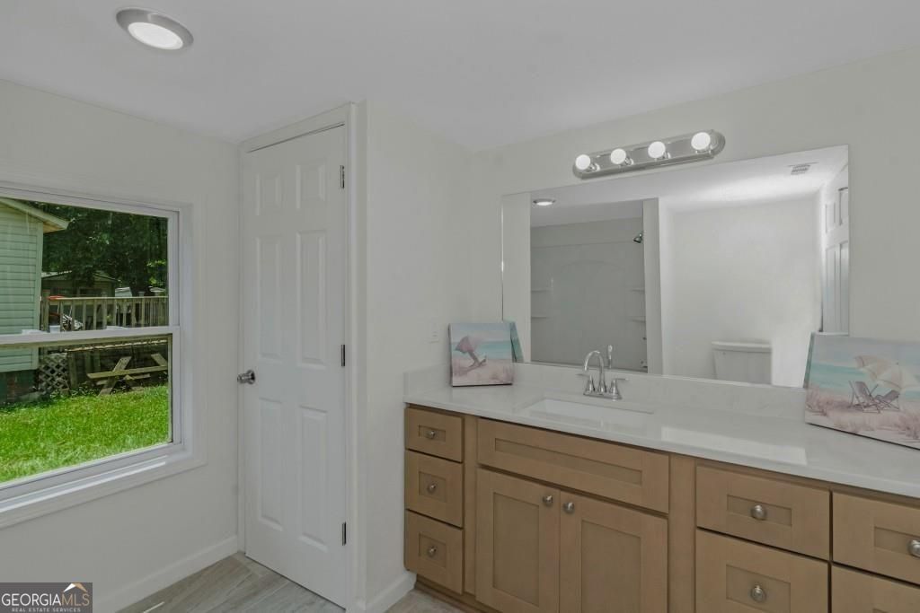 204 Mill Street Property Photo 41