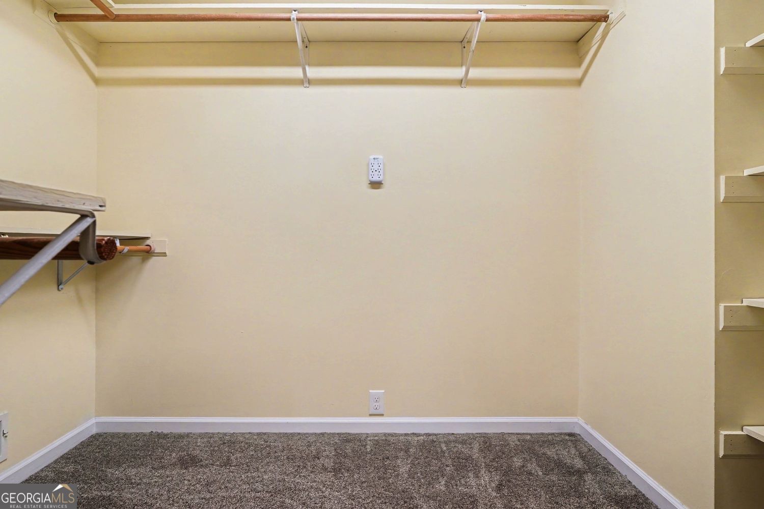 1180 Oakpark Drive Property Photo 23