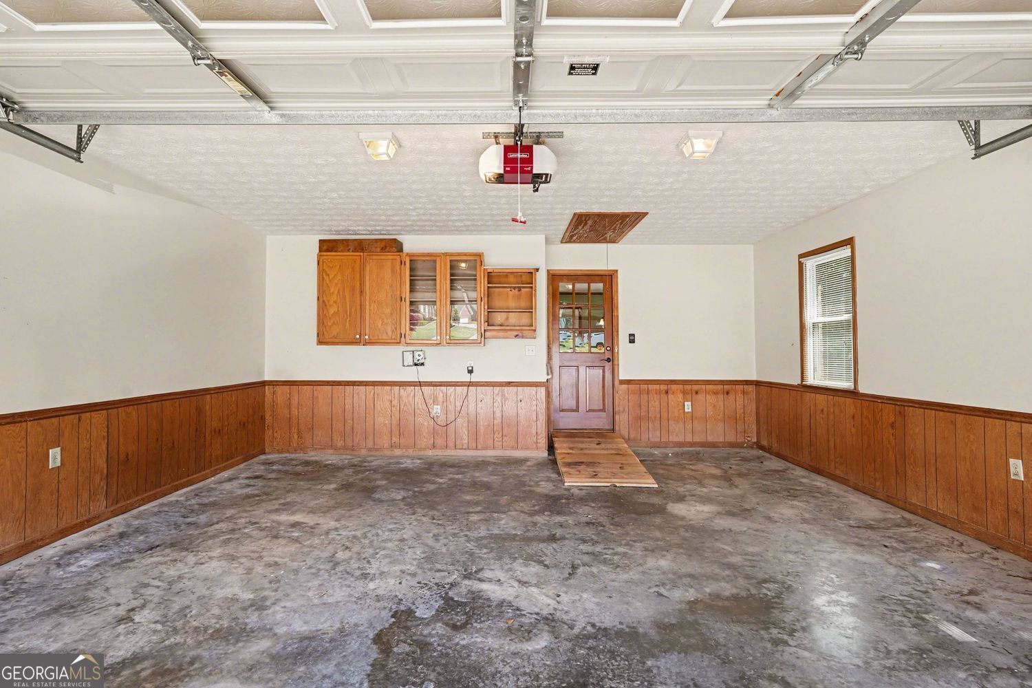 1180 Oakpark Drive Property Photo 26