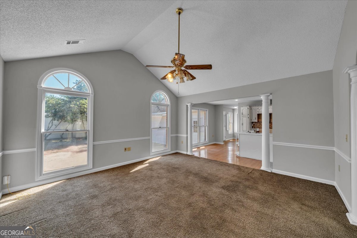 420 James Street Property Photo 5