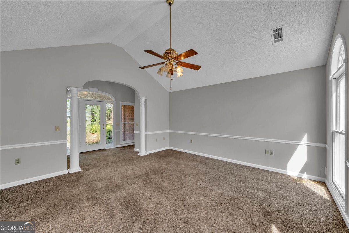 420 James Street Property Photo 7