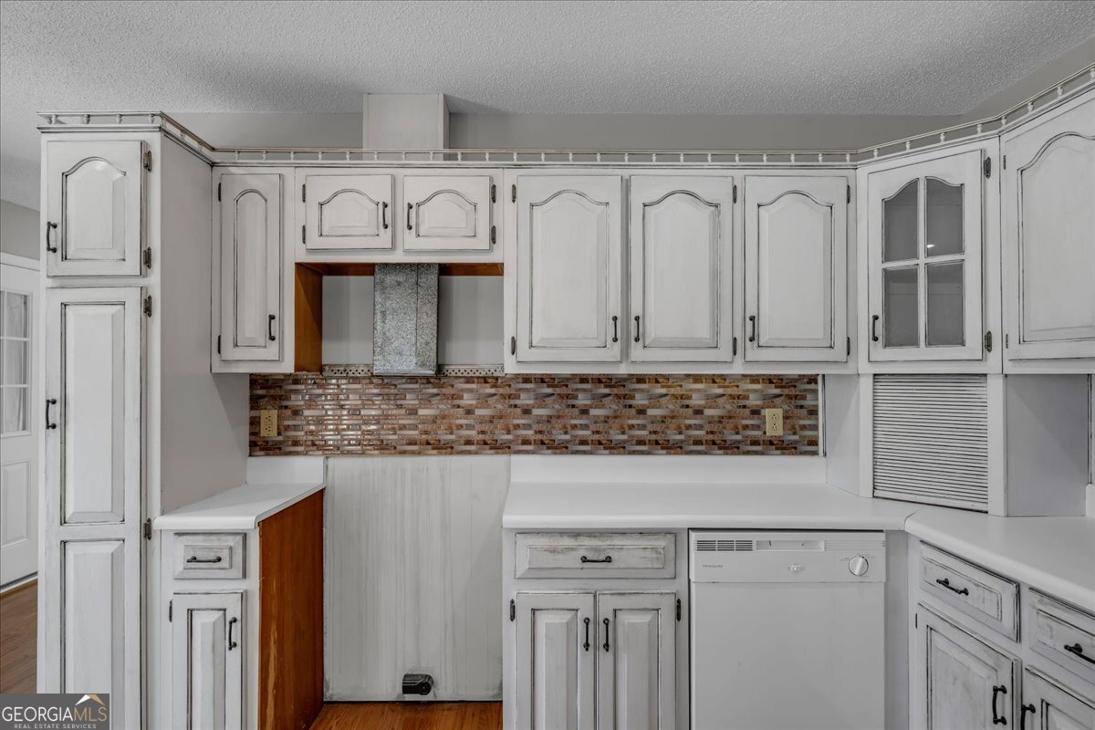 420 James Street Property Photo 12