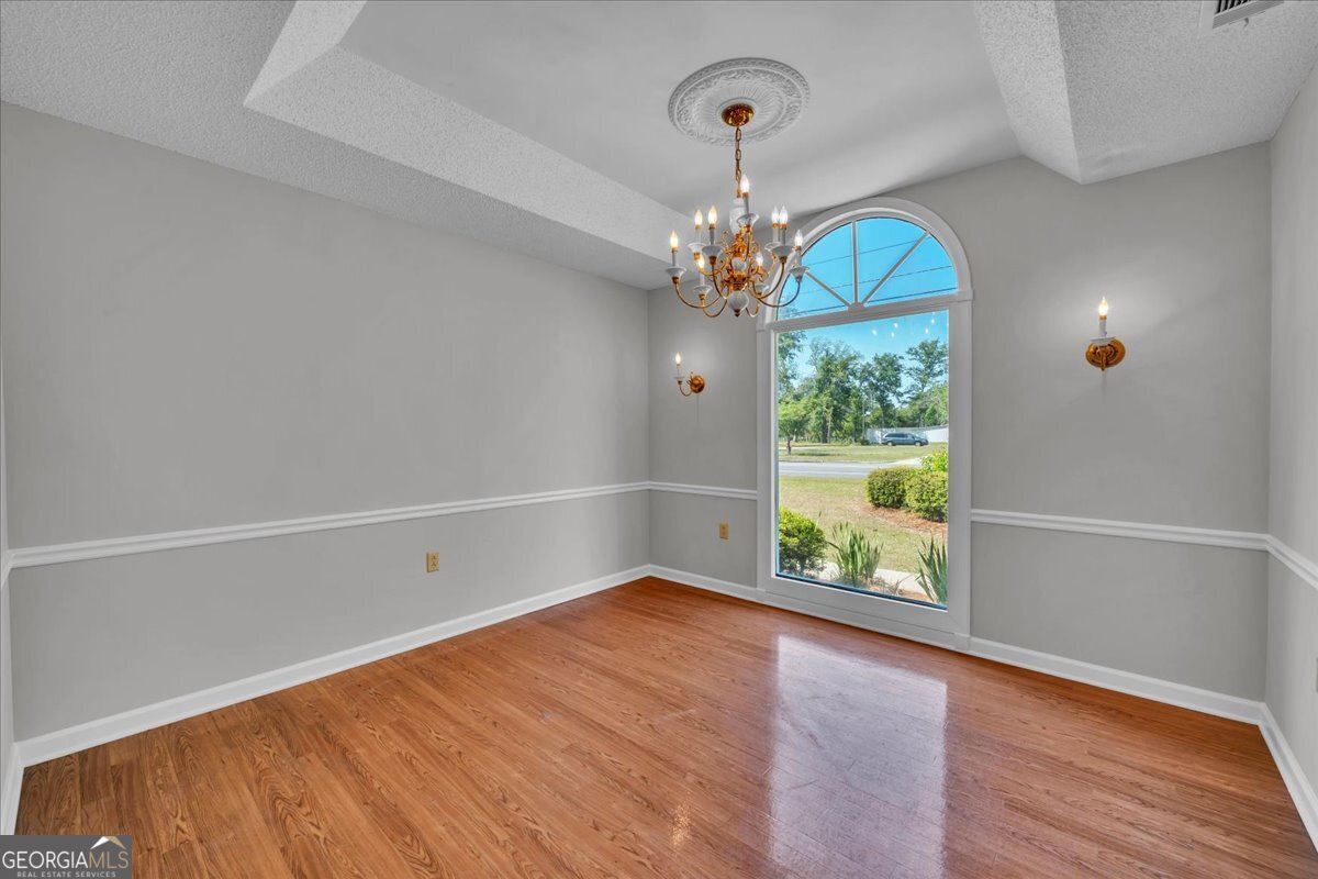420 James Street Property Photo 15