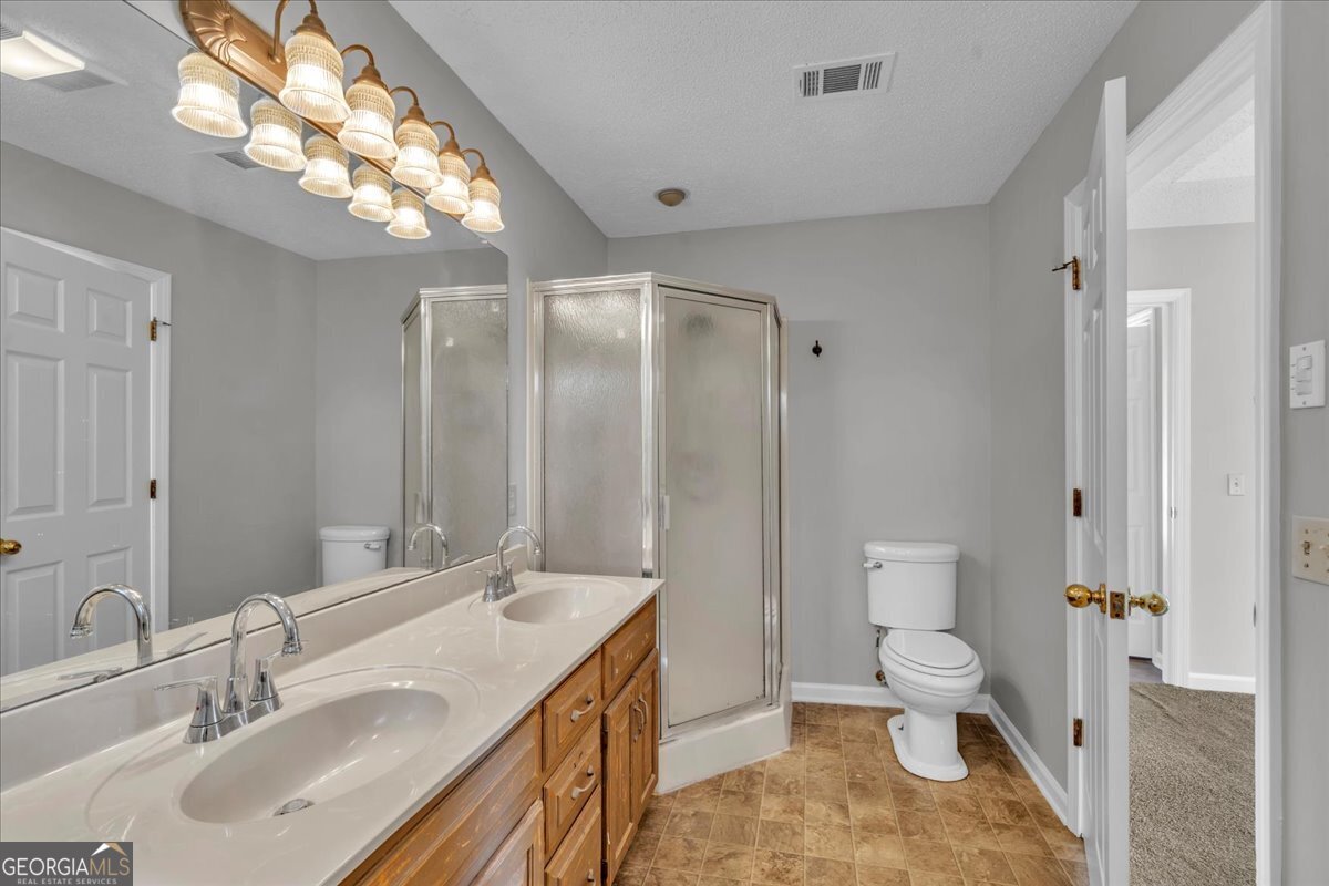 420 James Street Property Photo 24