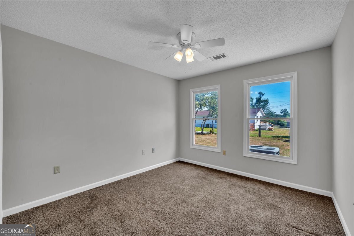 420 James Street Property Photo 29