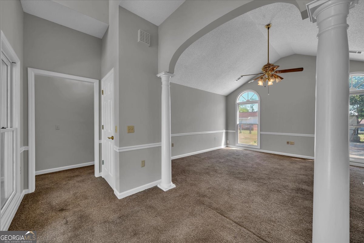420 James Street Property Photo 32