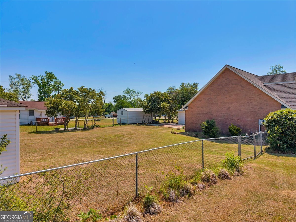 420 James Street Property Photo 43