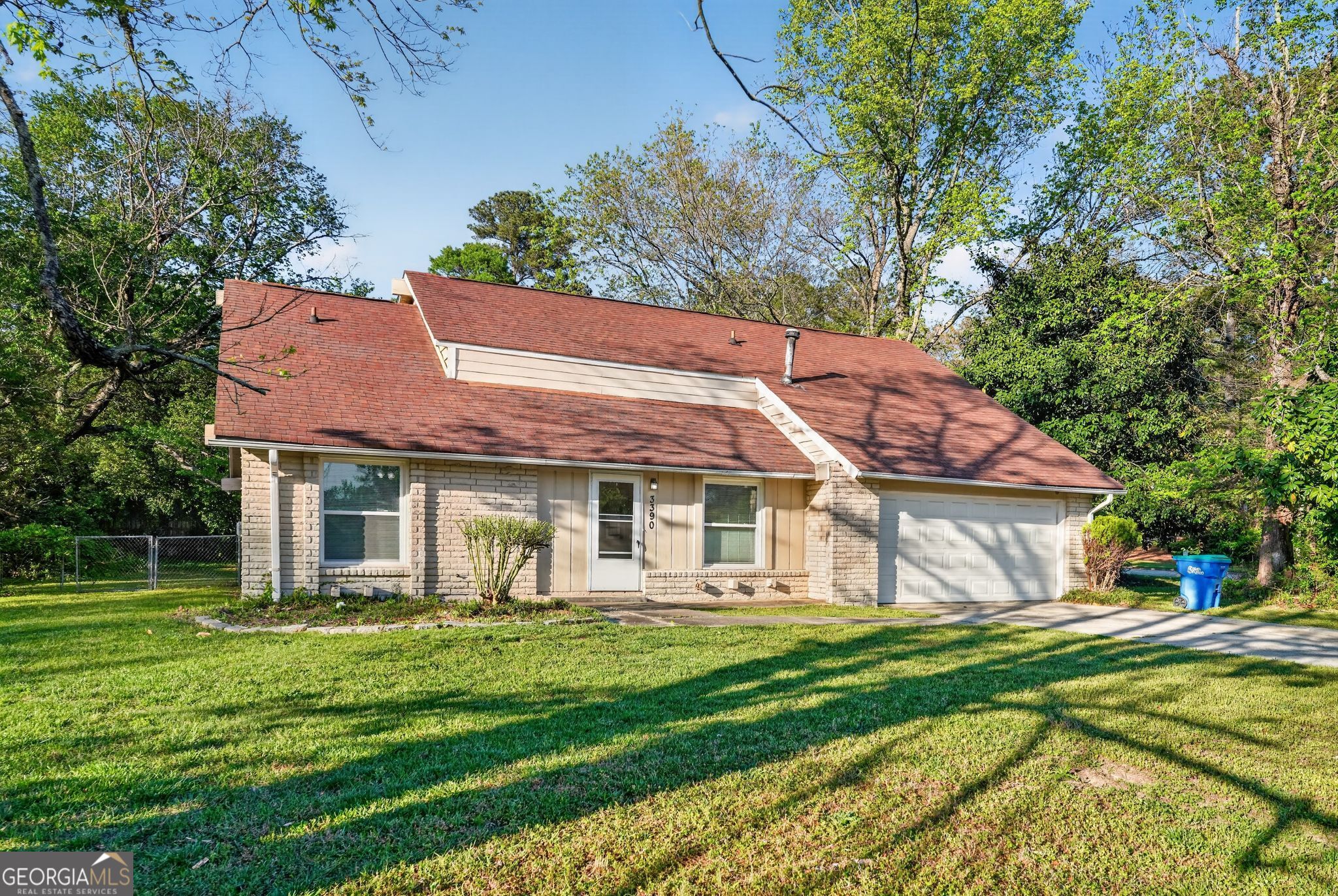 3390 Valley Bend Road Property Photo 1
