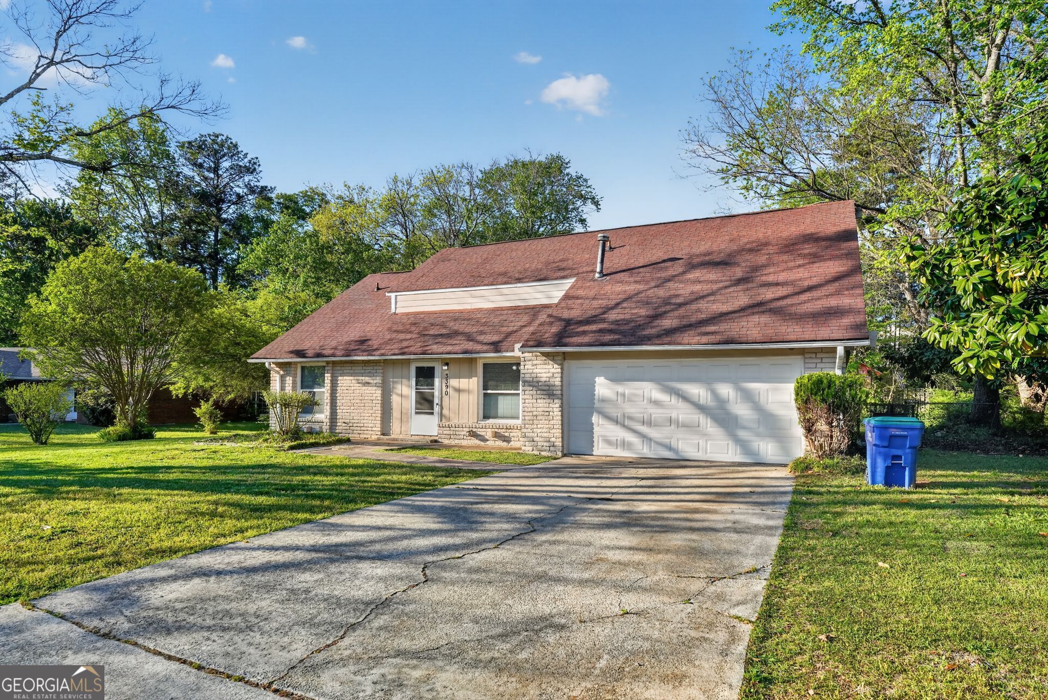 3390 Valley Bend Road Property Photo 3