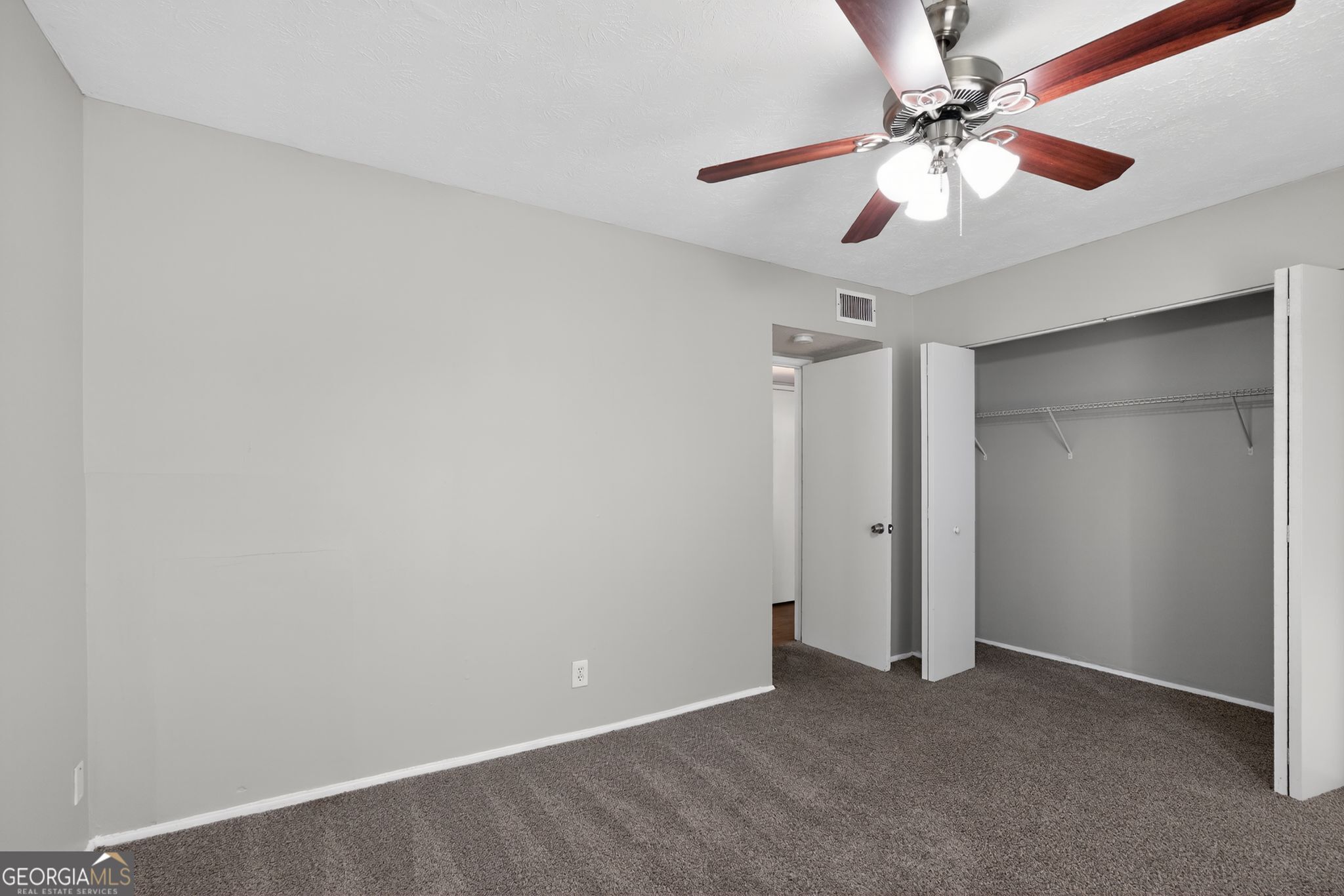 3390 Valley Bend Road Property Photo 35