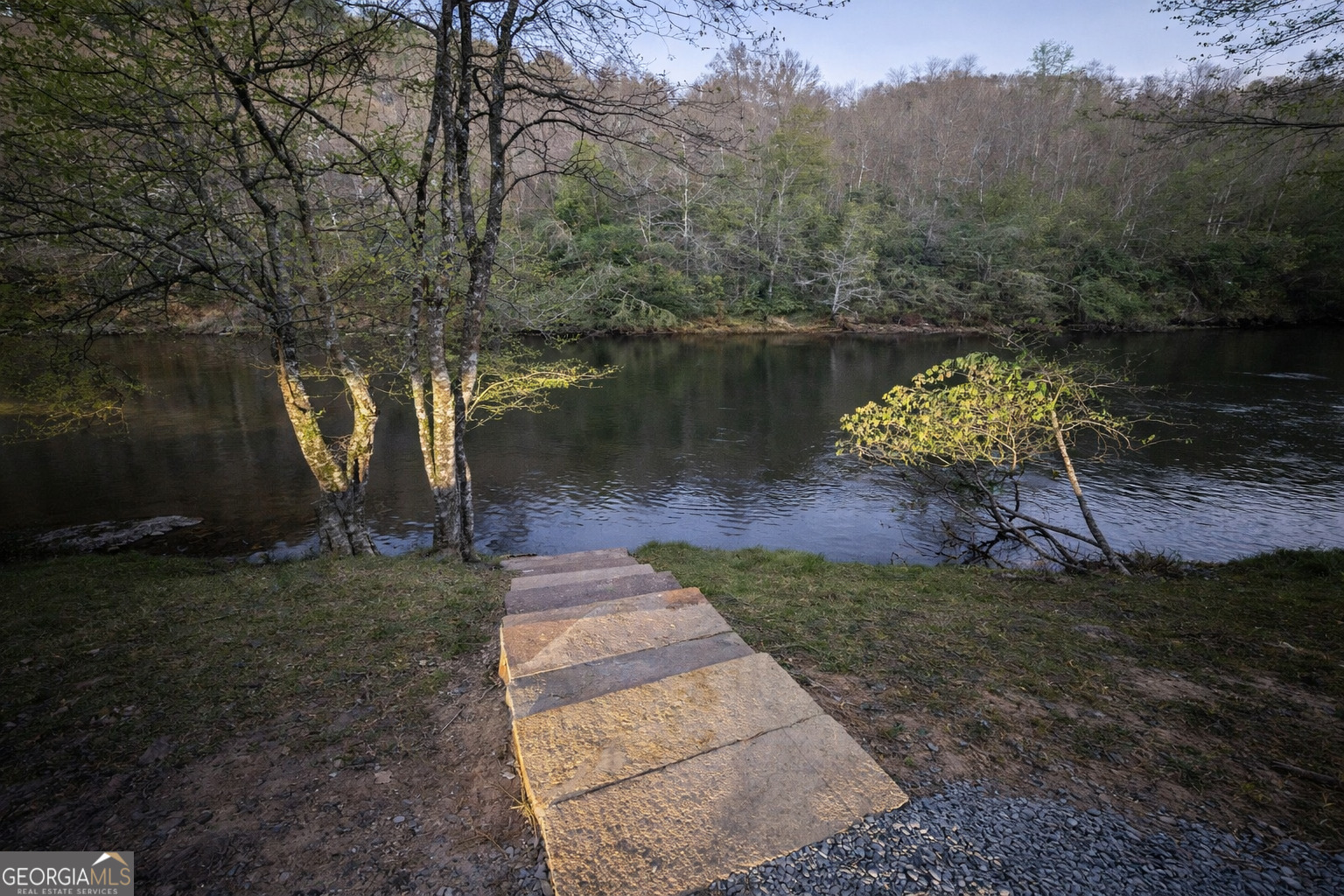 Lot 5 Riverbend Manor Property Photo 9