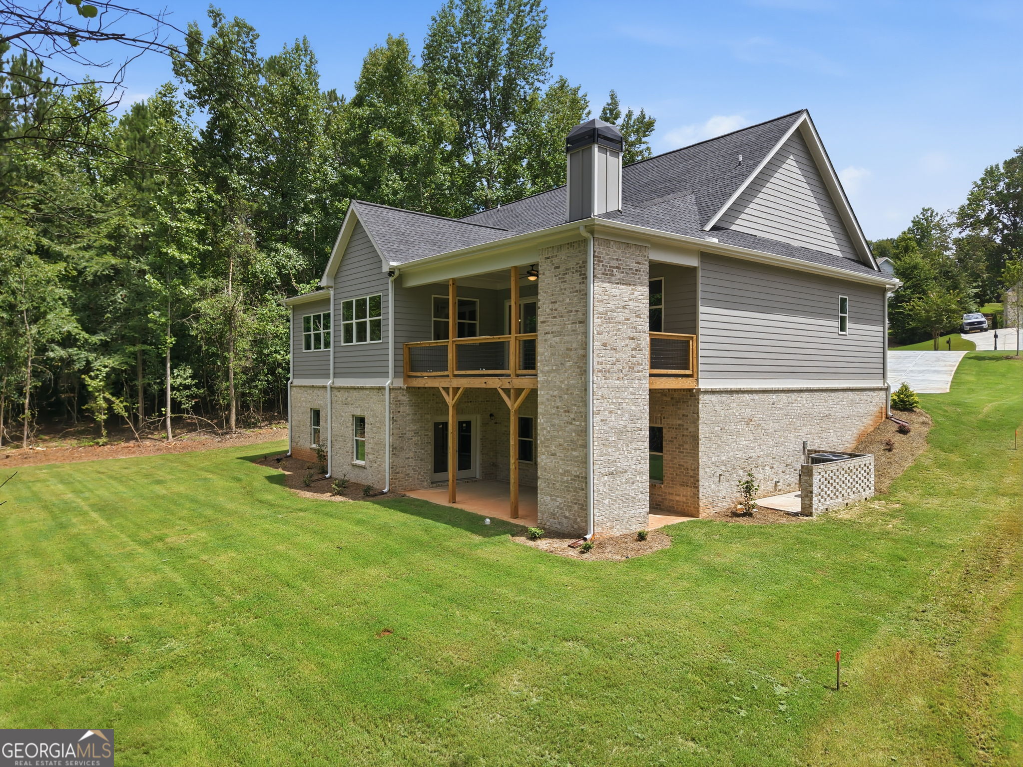 3108 Mulberry Greens Lane Property Photo 9
