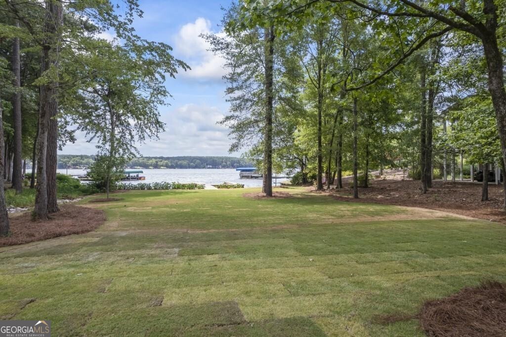 1301 Grayson Pointe Drive Property Photo 3