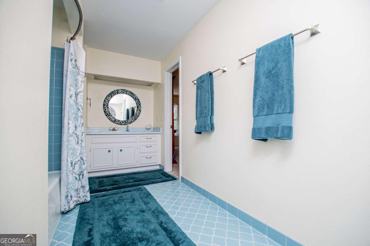 203 S Ole Hickory Trail Property Photo 44