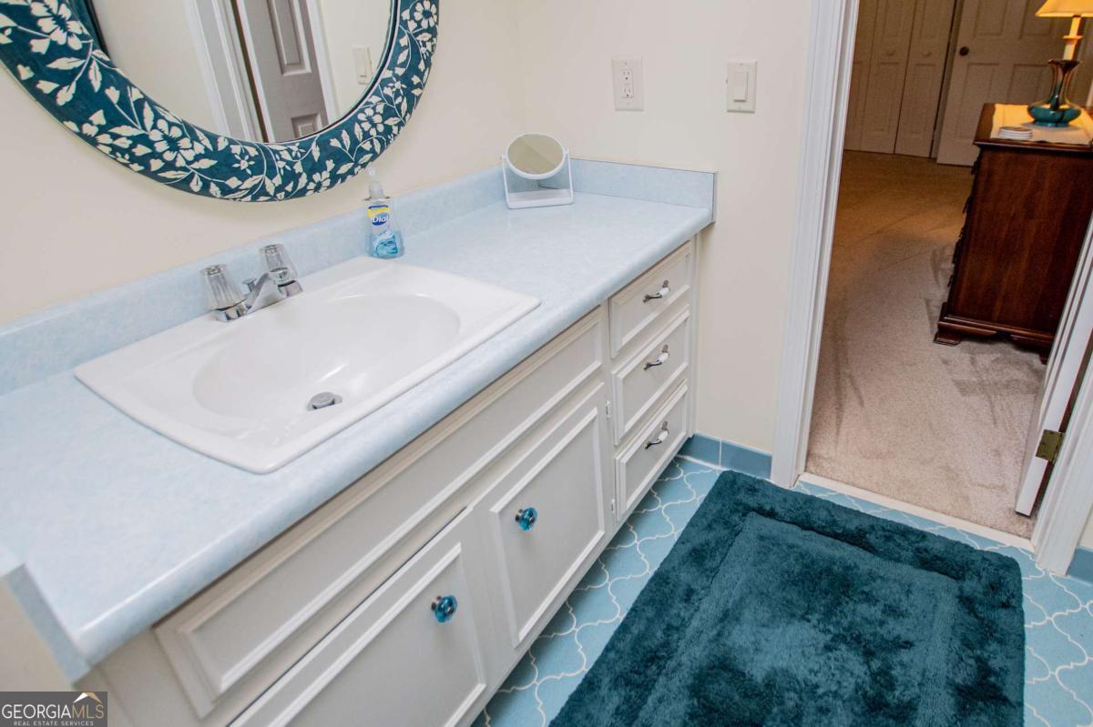 203 S Ole Hickory Trail Property Photo 46