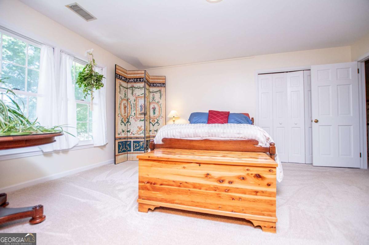 203 S Ole Hickory Trail Property Photo 48