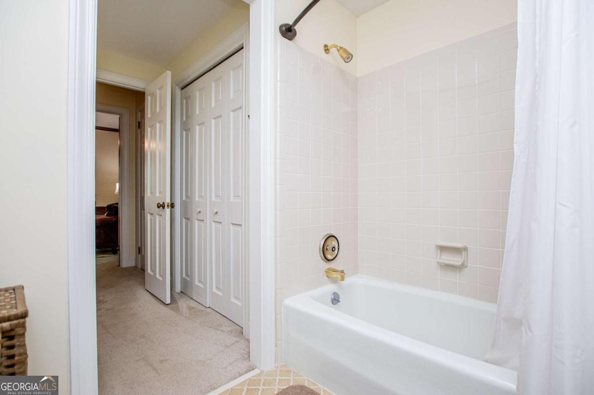 203 S Ole Hickory Trail Property Photo 50