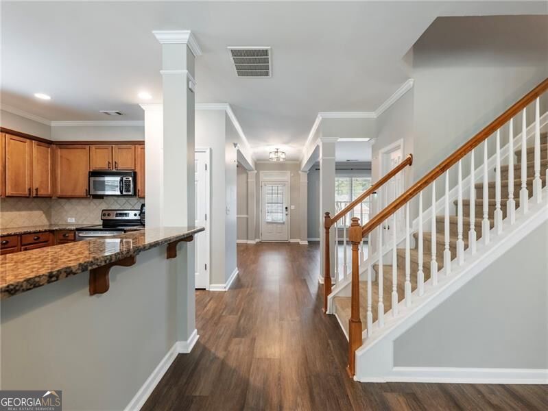 7529 Brookstone Circle Property Photo 9