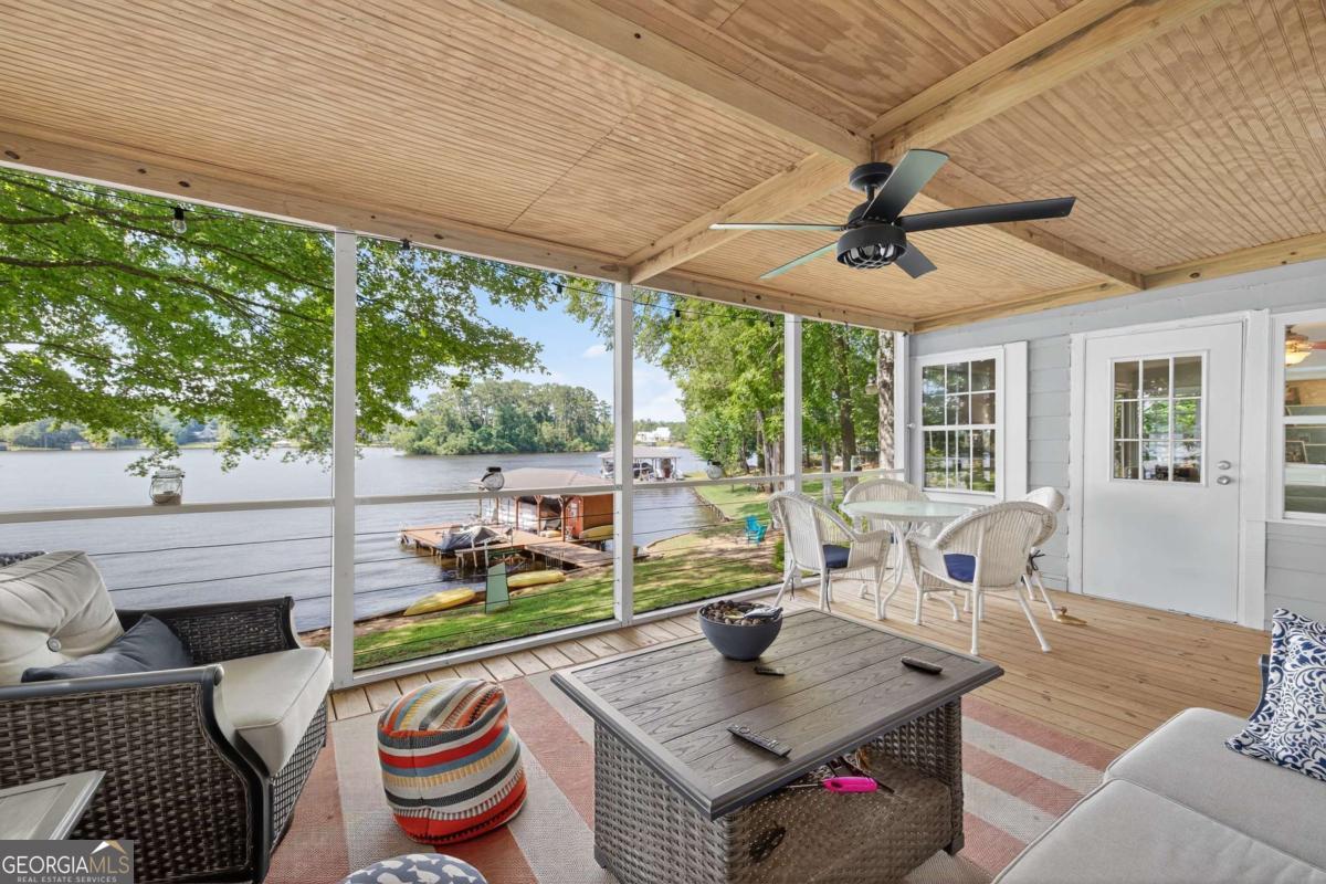 108d Southshore Drive Property Photo 7