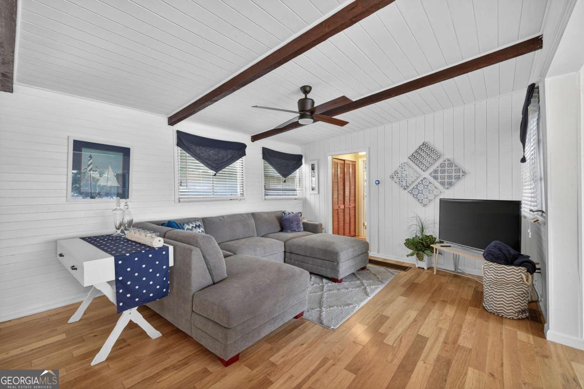 108d Southshore Drive Property Photo 9