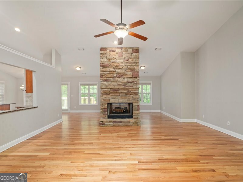 1406 Morgans Bluff Property Photo 13