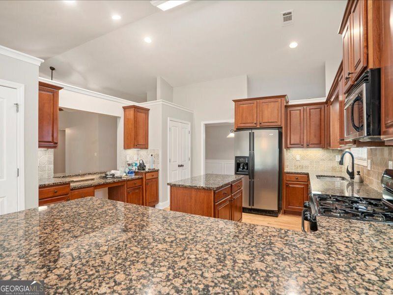 1406 Morgans Bluff Property Photo 14