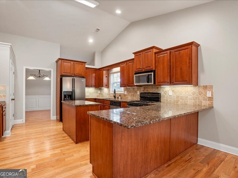 1406 Morgans Bluff Property Photo 15