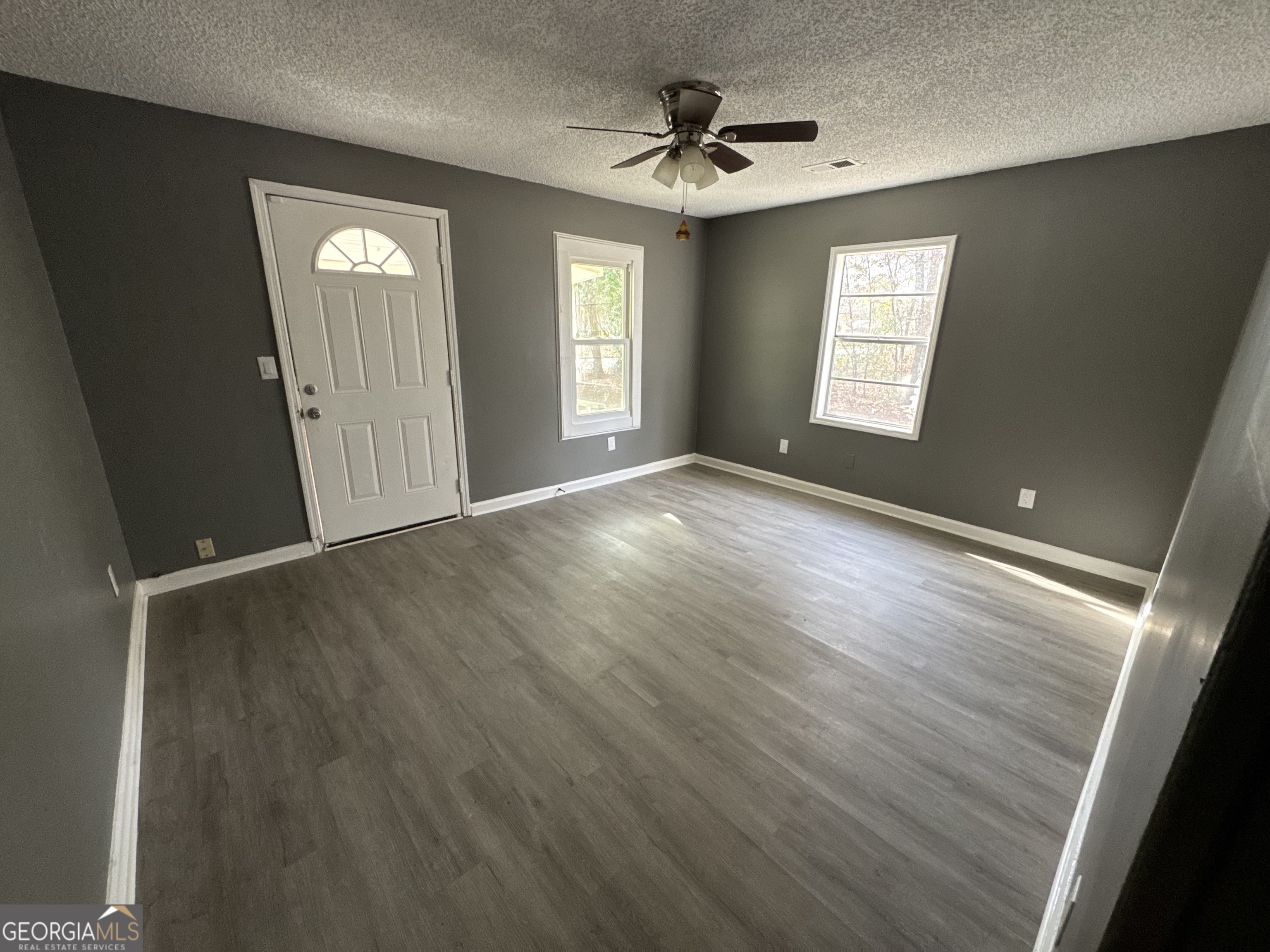 2235a Moncrieff Street Property Photo 9