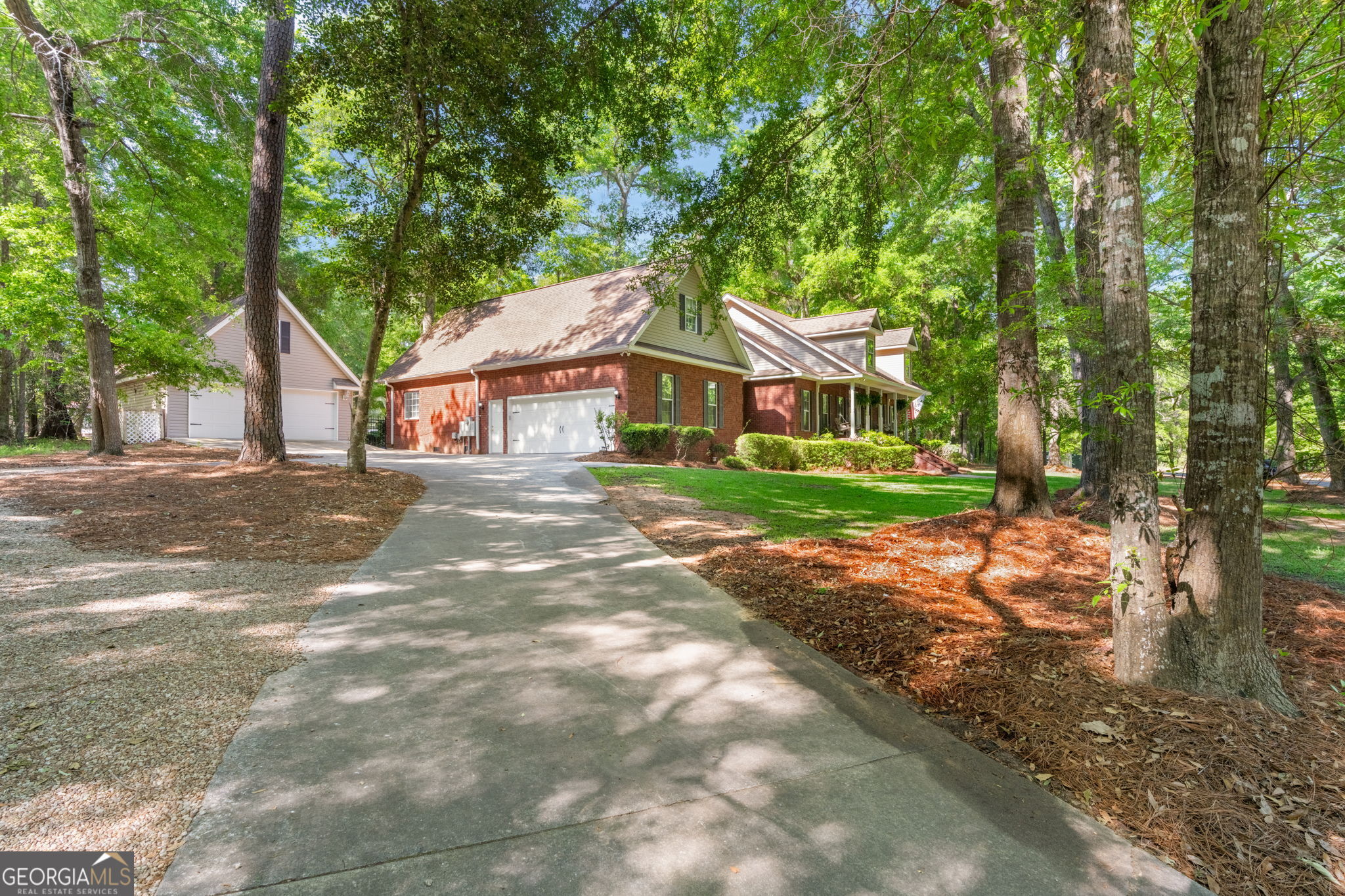 660 Hatchee Ridge Road Property Photo 2