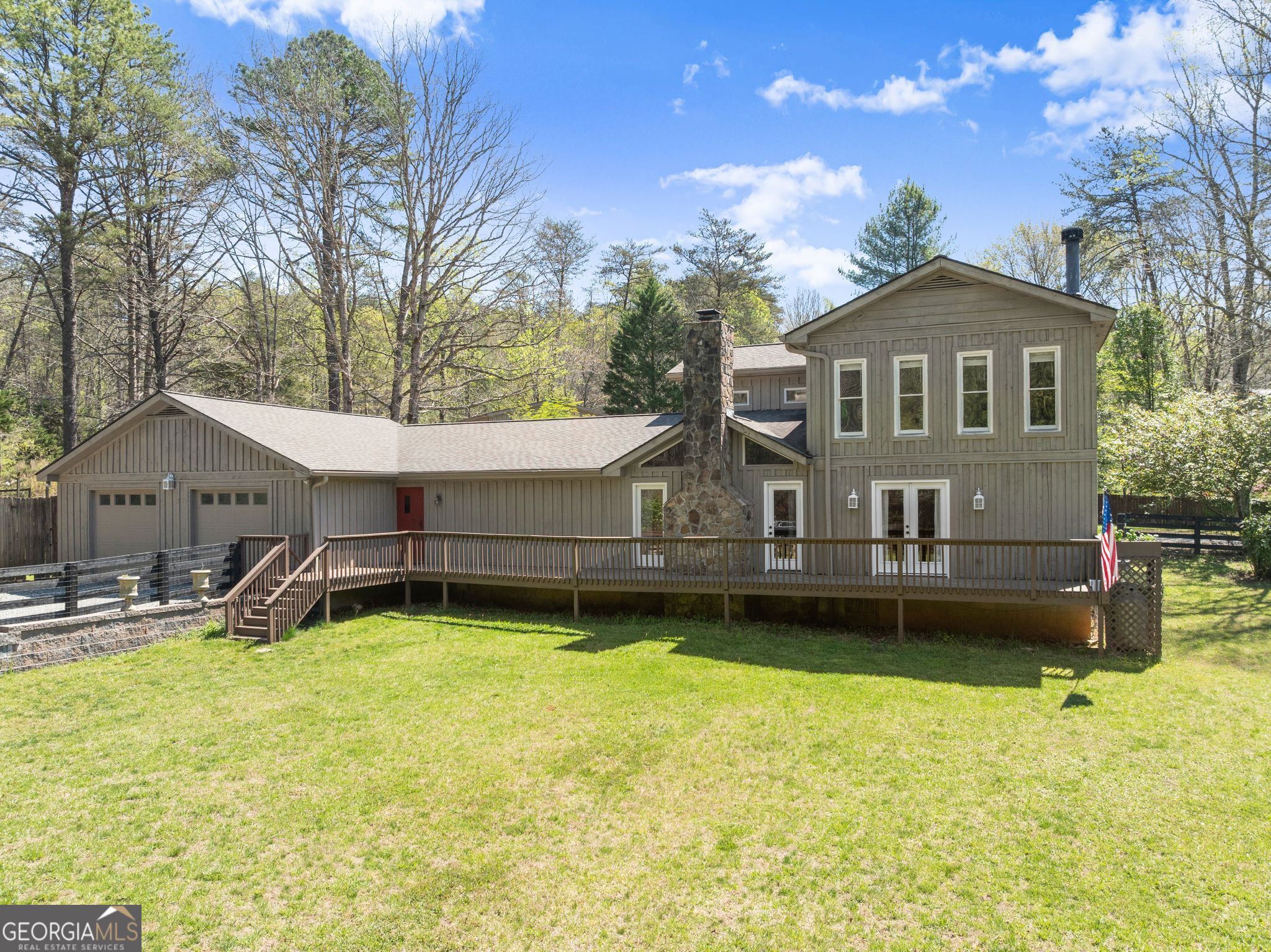 290 Chastain Road Property Photo 4