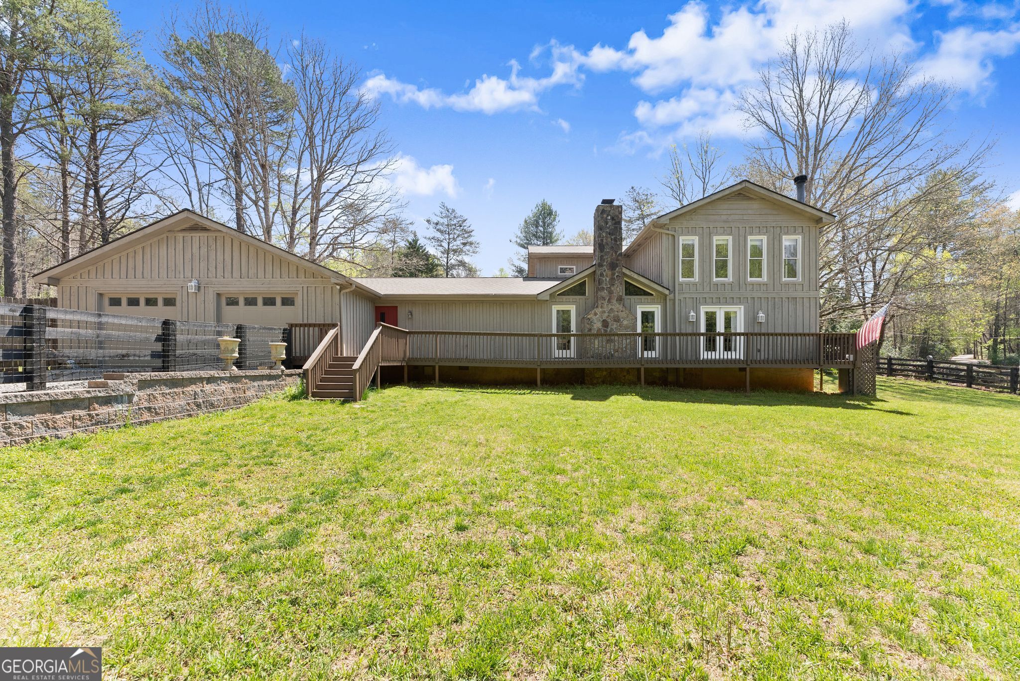 290 Chastain Road Property Photo 6