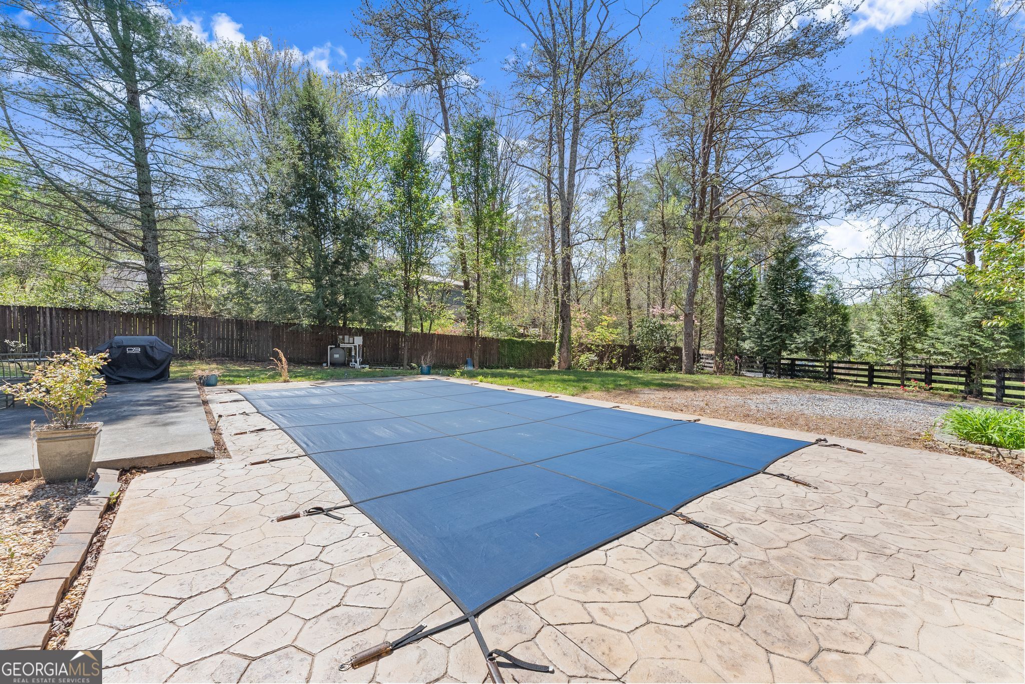 290 Chastain Road Property Photo 40