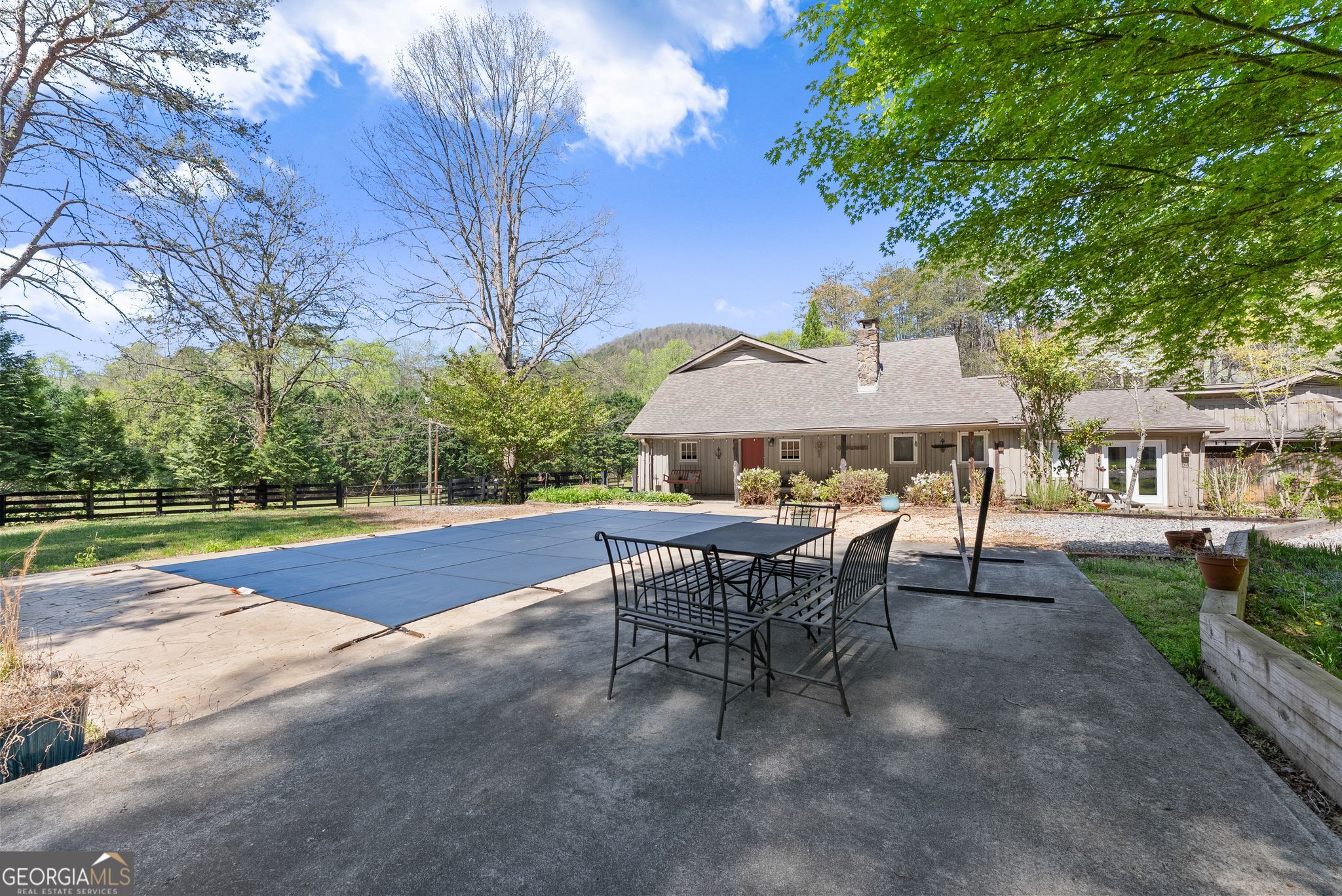 290 Chastain Road Property Photo 43