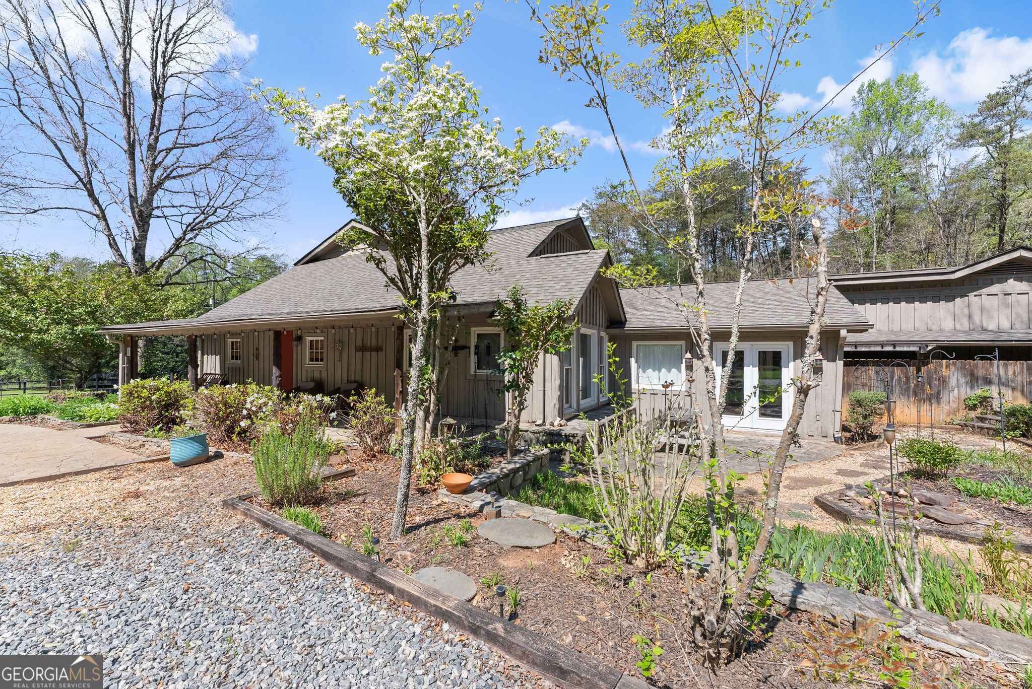 290 Chastain Road Property Photo 46
