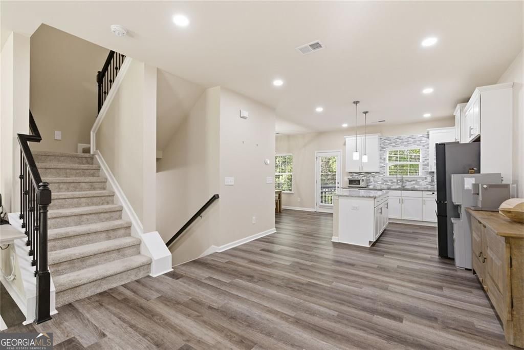 4322 Buford Valley Way Property Photo 6