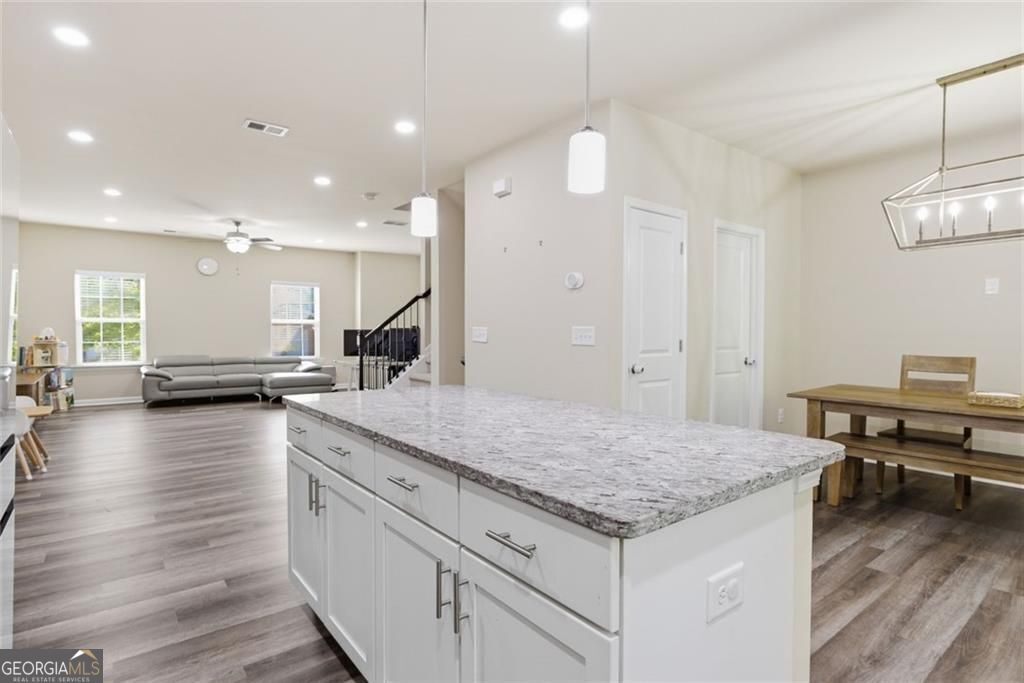 4322 Buford Valley Way Property Photo 16