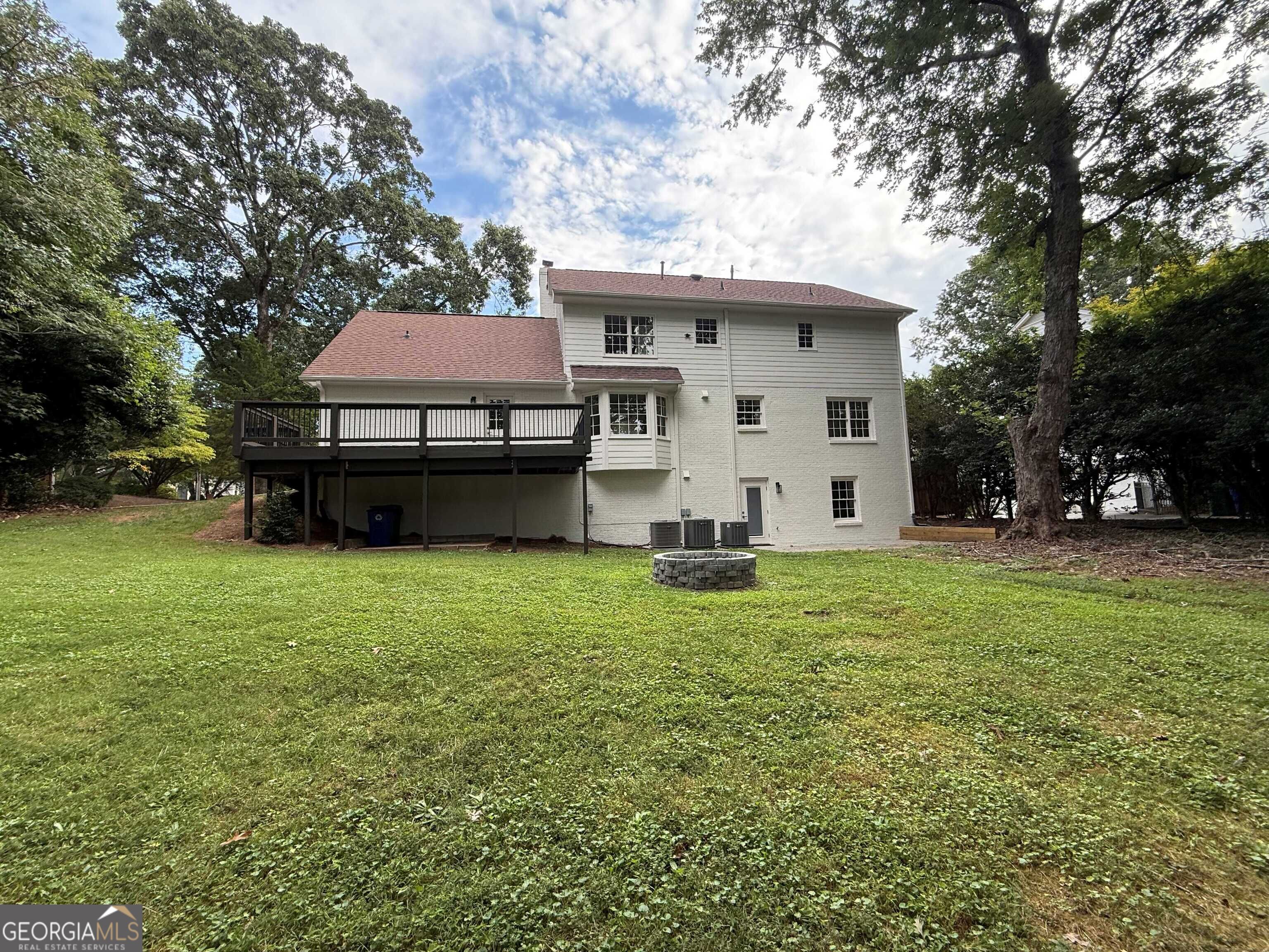5124 Vermack Road Property Photo 8