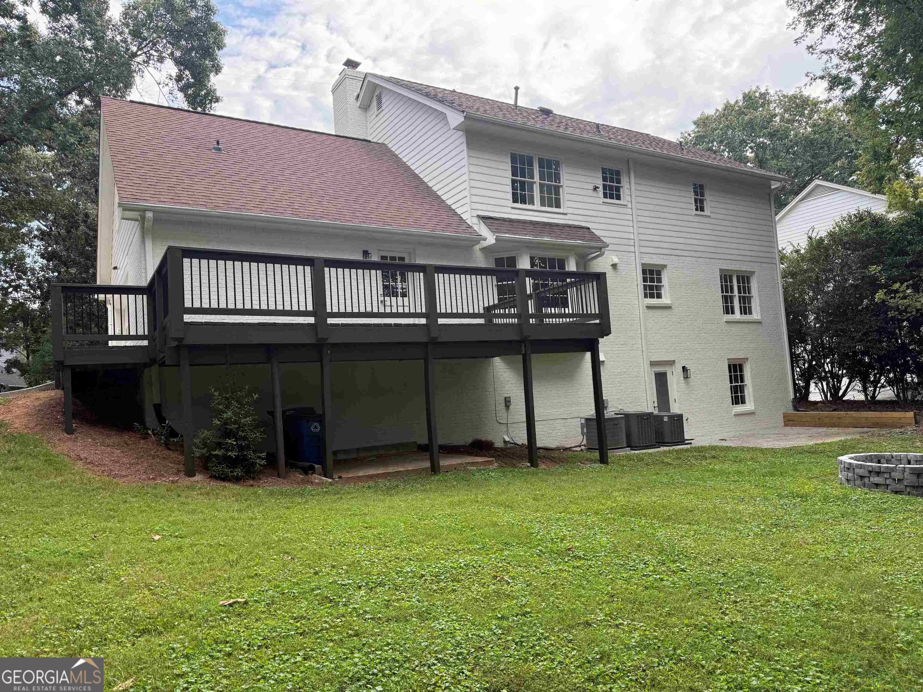 5124 Vermack Road Property Photo 9
