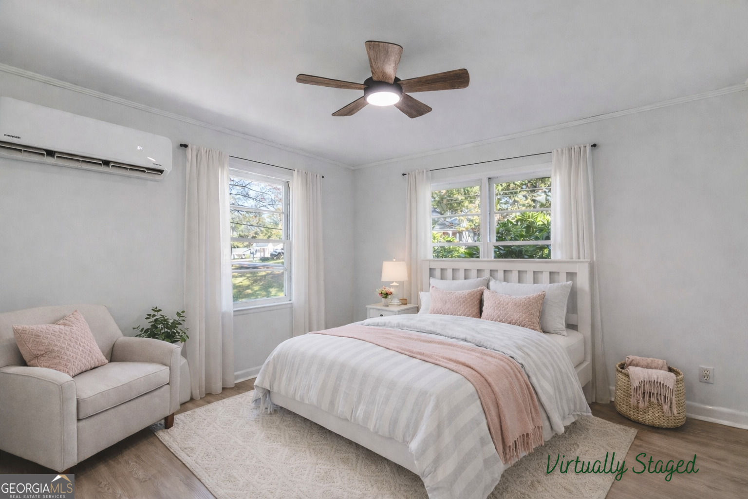120 Bryan Street W Property Photo 6