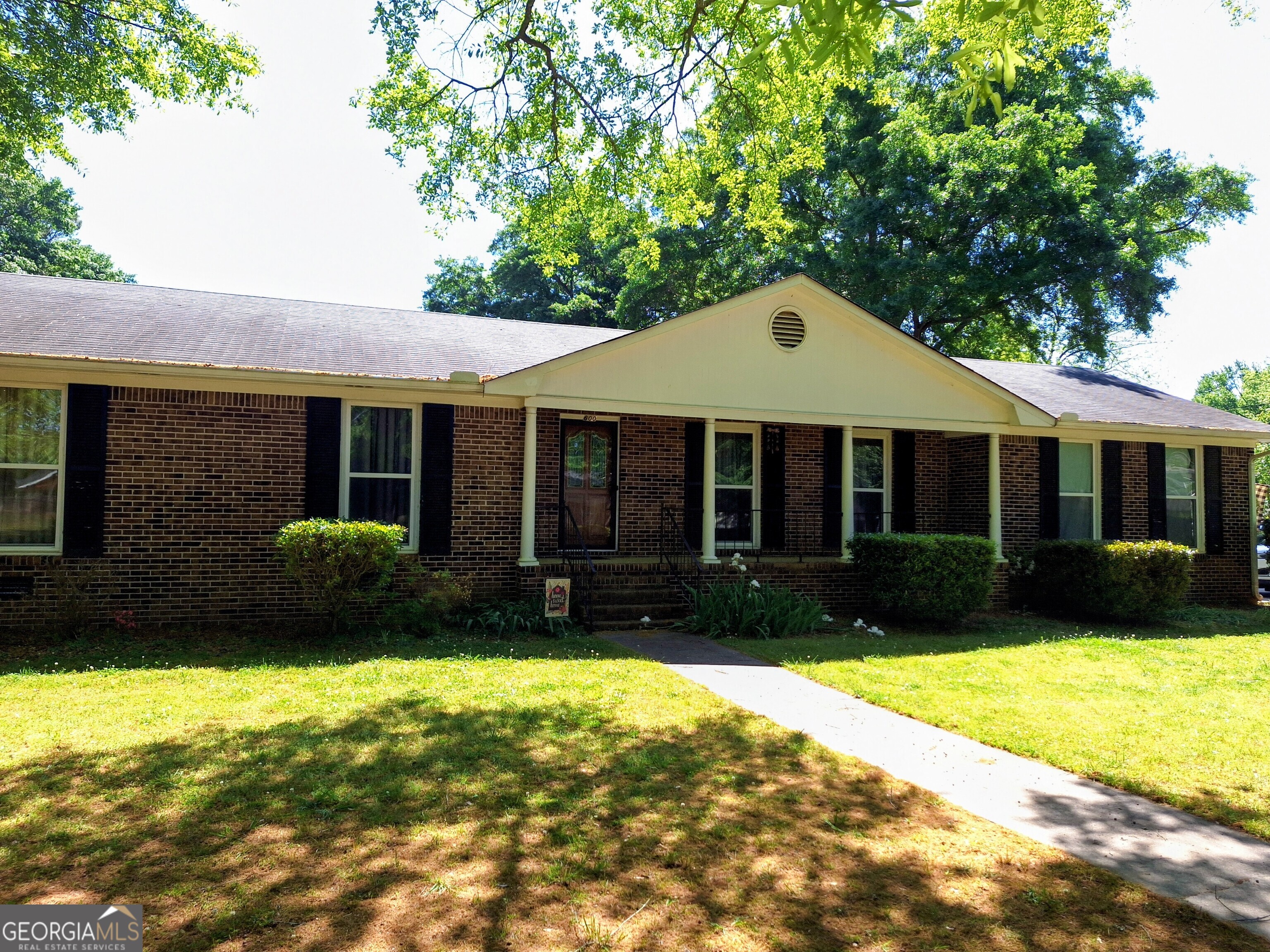 600 Parkwood Lane Property Photo 1